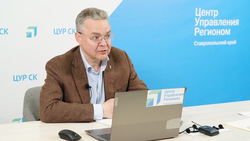 Владимиров призвал селян участвовать в президентской программе благоустройства