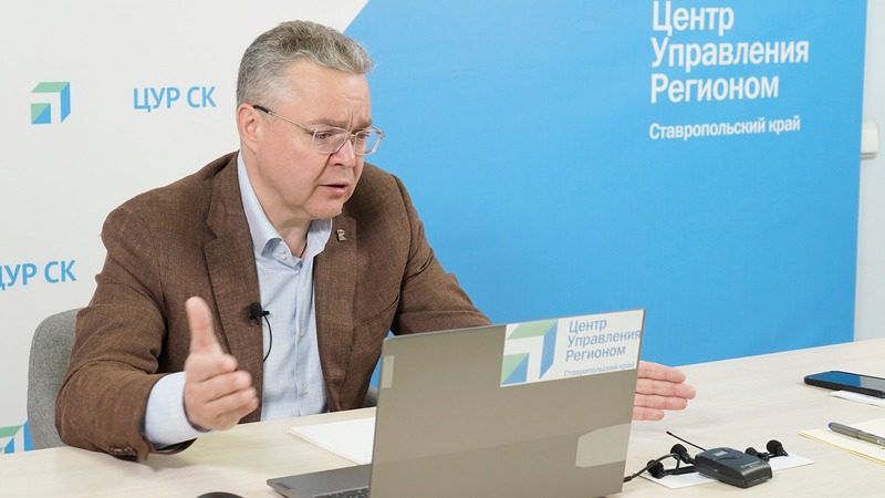 Заняться ремонтом дороги у детсада в Михайловске поручил глава Ставрополья