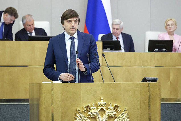 Министр просвещения РФ Сергей Кравцов