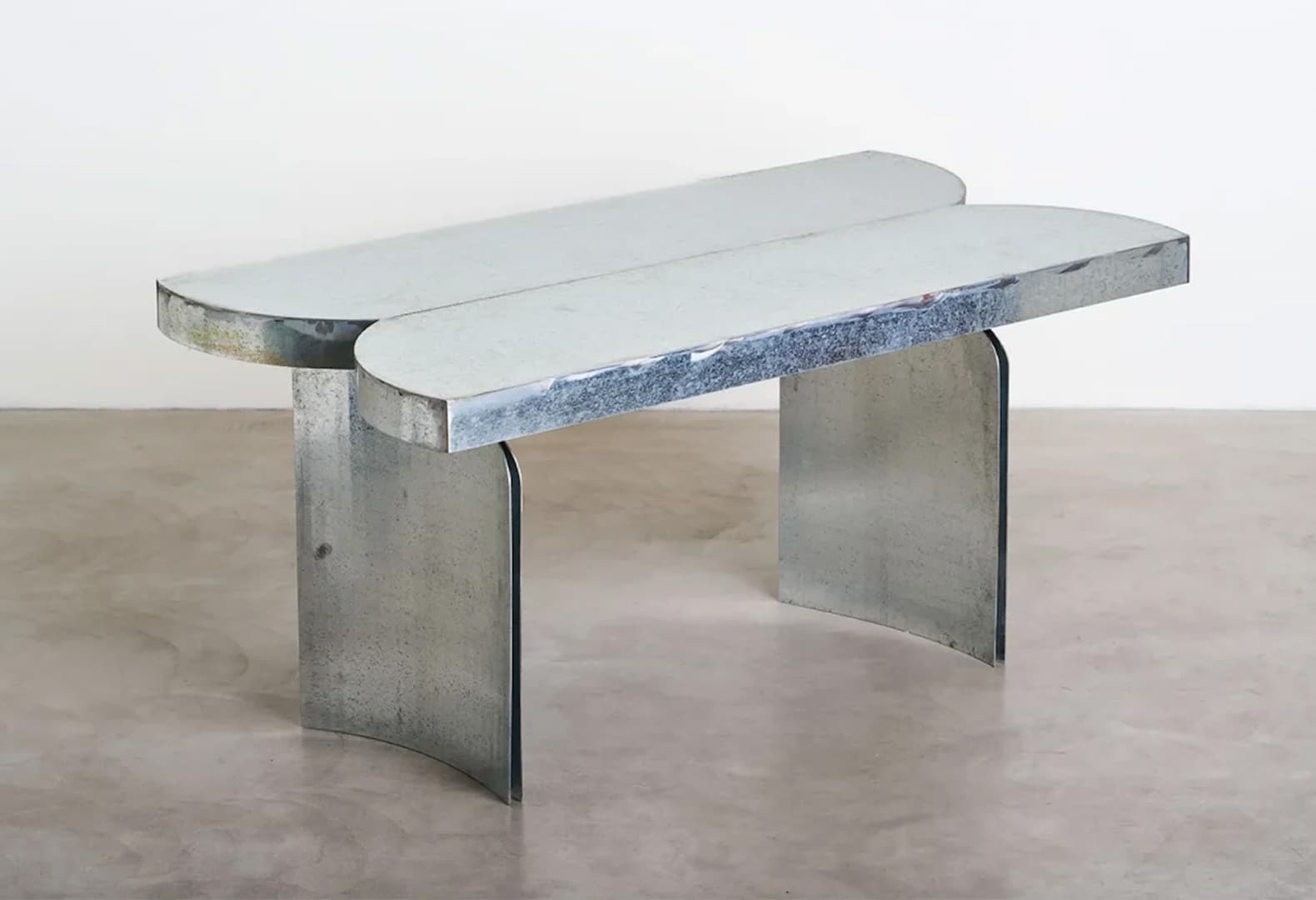 10 лучших письменных столов: выбор редакции Design Mate