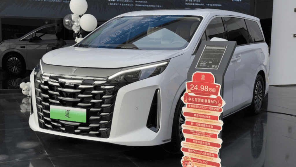 «Альфард» по-китайски: BYD готовит роскошный минивэн для глобального рынка. Фото и подробности