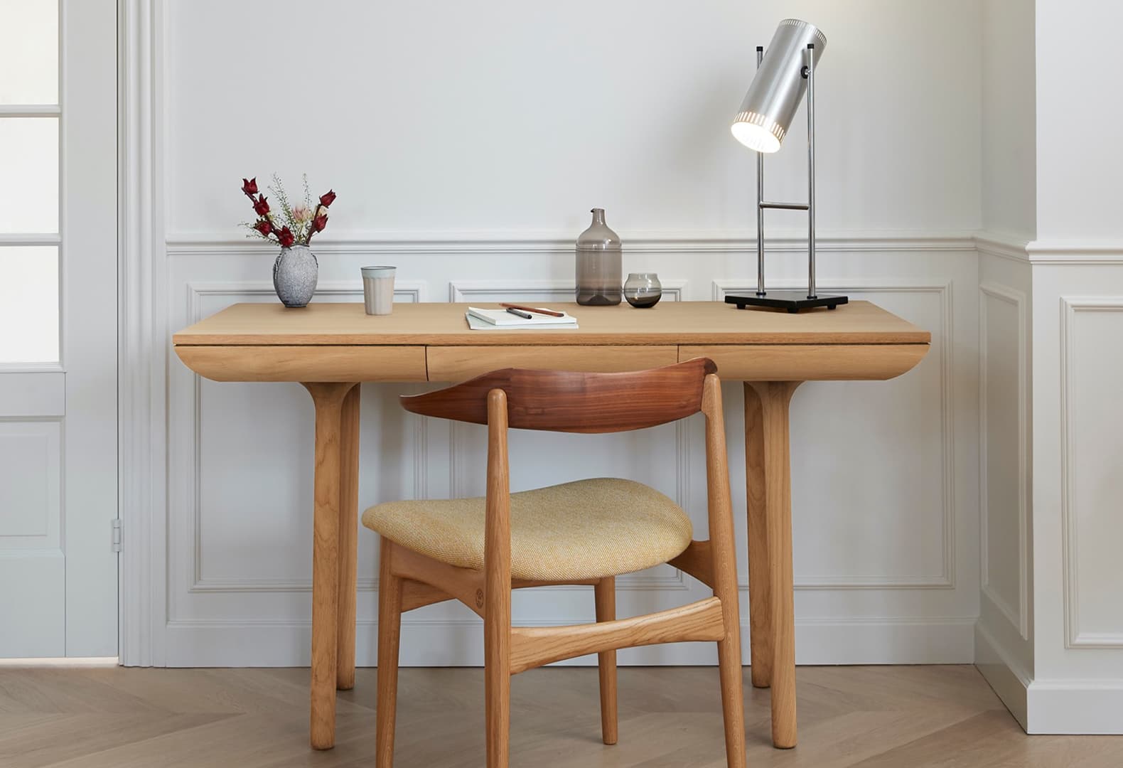 10 лучших письменных столов: выбор редакции Design Mate