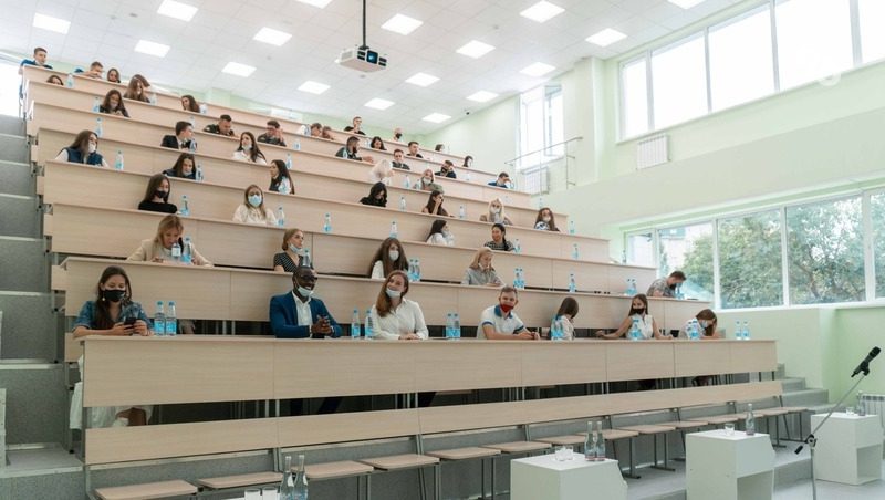 Часть выпускников в Дагестане отказывается от обучения в колледжах и вузах