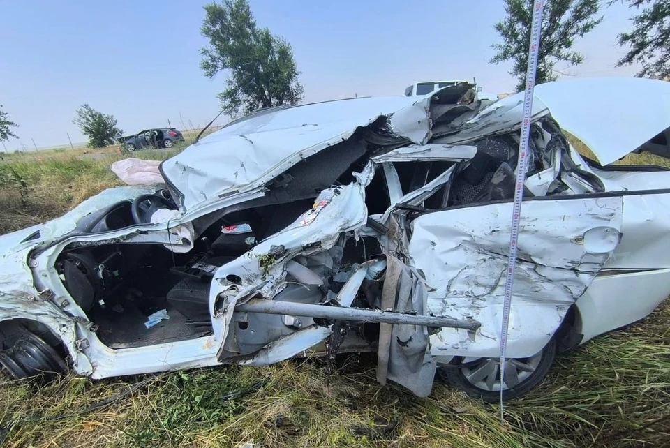 Два человека пострадали в аварии с участием трех автомобилей на Ставрополье0