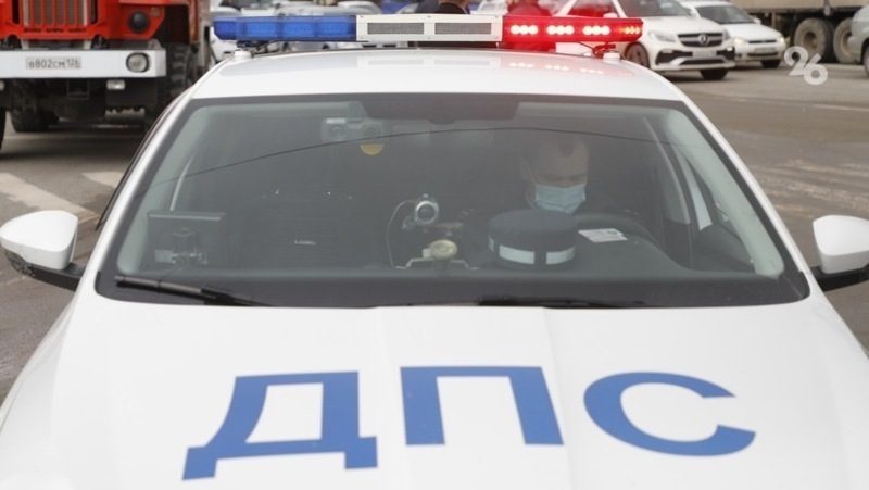 Два ставропольца погибли в ДТП с грузовиком в Дагестане