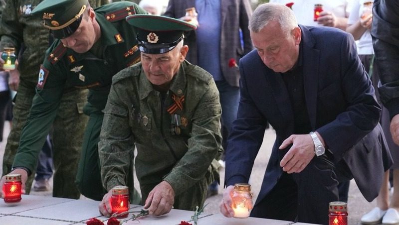 «Единая Россия» зажгла «Свечи памяти» в городах Ставрополья