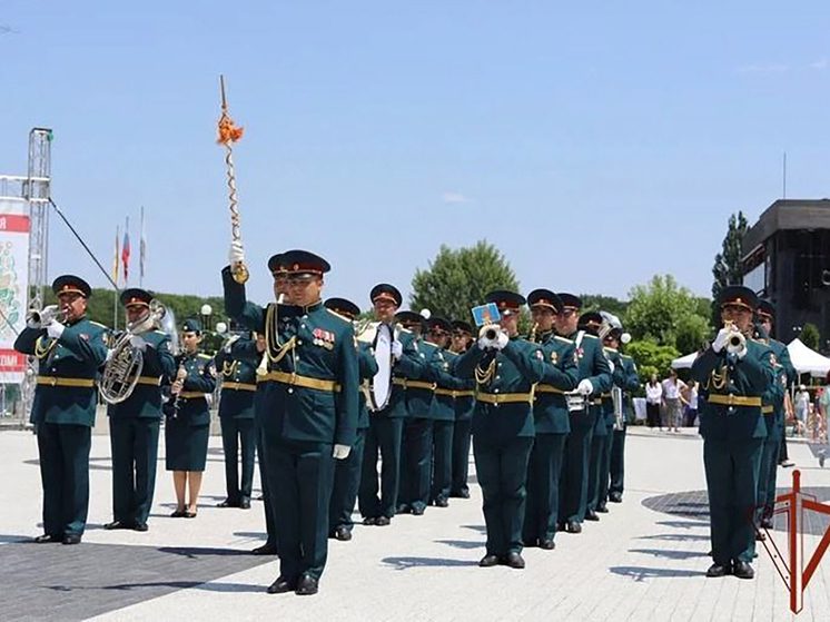 Фестиваль военных оркестров Северо-Кавказского округа Росгвардии стартовал в Железноводске