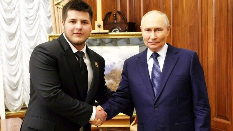 Глава Чечни поблагодарил Путина за поздравление младшего сына с днём свадьбы