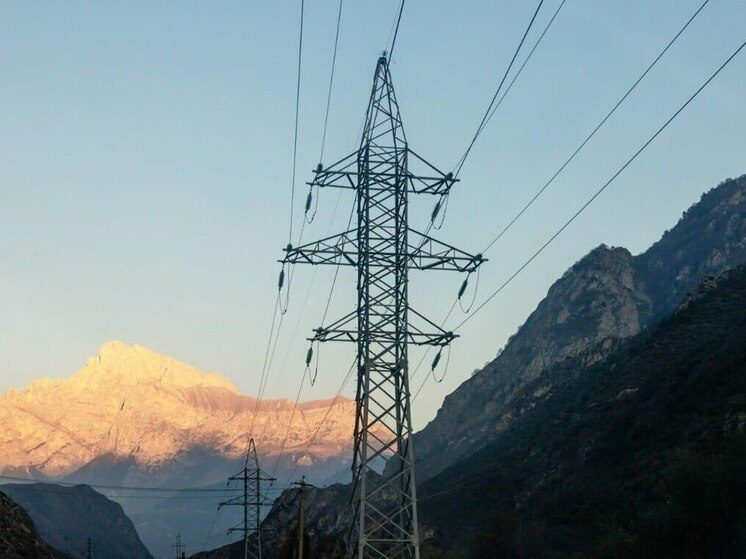 «Каббалкэнерго» восстанавливает электроснабжение потребителей в КБР