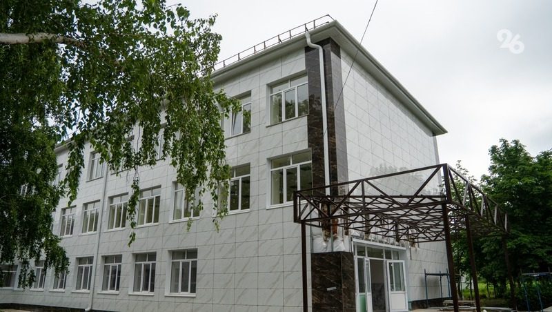 Капремонт трёх школ почти завершили в Грачёвском округе