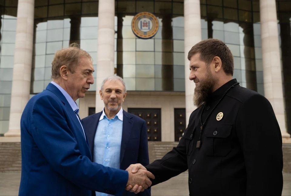 Микаилу Гуцериеву присвоили звание Почетного гражданина Чеченской Республики0
