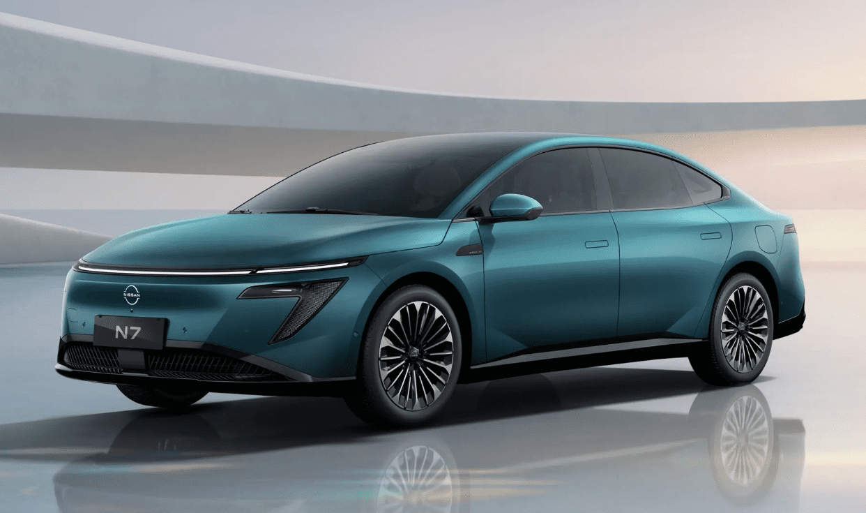 Nissan готовит новую глобальную модель: это дешевый электрический седан N7