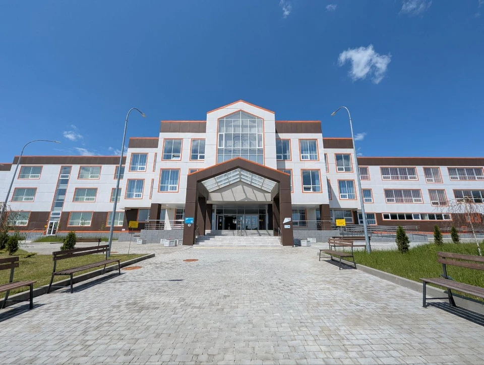Новую школу в Ессентуках назвали в честь погибшего участника СВО0