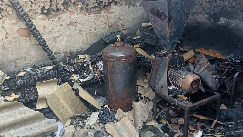 Огнеборцы потушили пожар в селе Сенгилеевском
