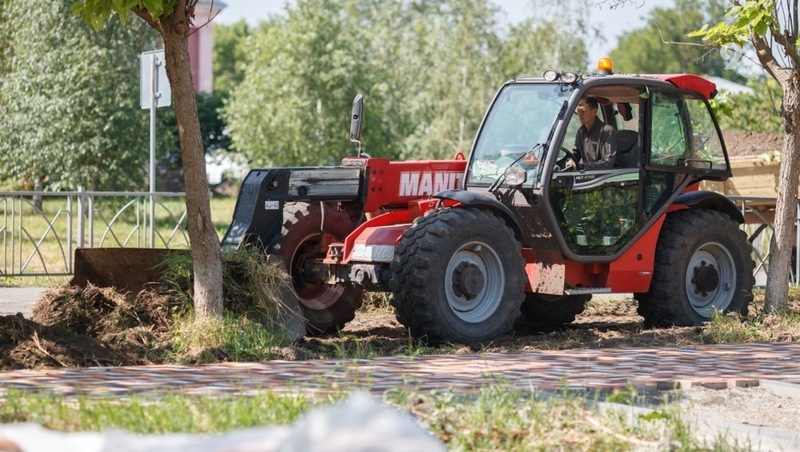 Пешеходную дорожку обустроят в селе Ипатовского округа по губернаторской программе