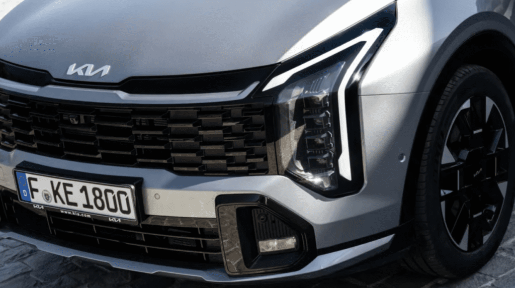 Представлен Kia Sportage 2025 года для Европы: гибридные версии и свежий дизайн. Обзор новинки