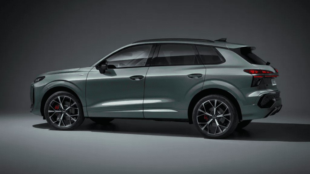 Представлен новый Audi Q3: кроссовер дебютирует в третьем поколении. Обзор новинки 2025 года