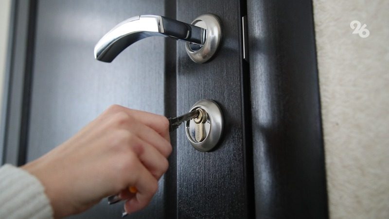 Россиянам советуют проверять документы арендодателей и не переводить предоплату