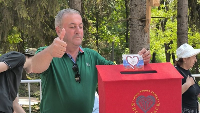 «Сердечной почтой» отправили более 1 тыс. открыток из Кисловодска
