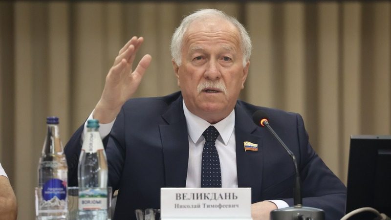 Спикер Думы Ставропольского края призвал аграриев держать планку качества зерна