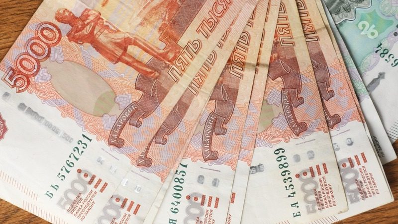 Ставропольский алиментщик выплатил 1,5 млн рублей сыну, чтобы продать квартиру