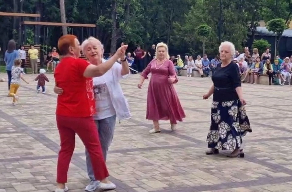 Танцевальный сезон стартует в Курортном парке Ессентуков0