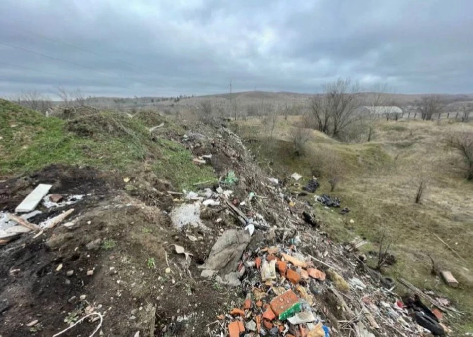 Уголовное дело завели на чиновника на Ставрополье за стихийную свалку0