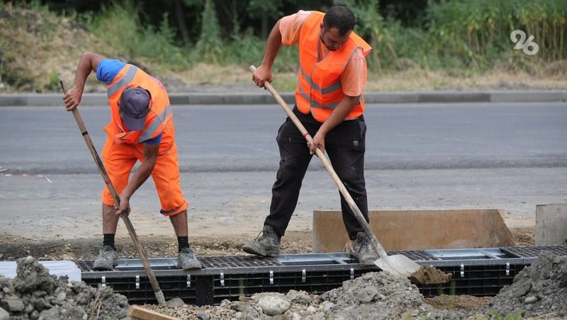 Улицу Балахонова в селе Кочубеевском отремонтируют к 31 августа