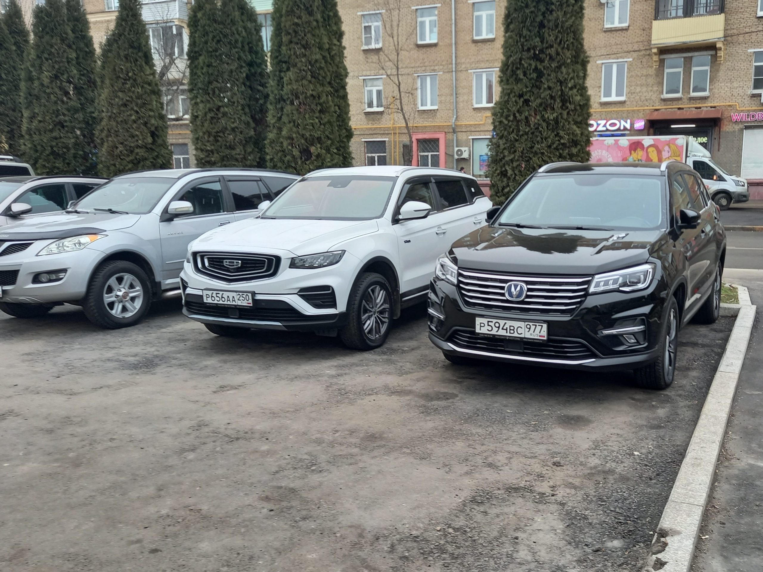 В России начали дешеветь б/у иномарки: за сколько можно купить машину с пробегом? Названы реальные цены