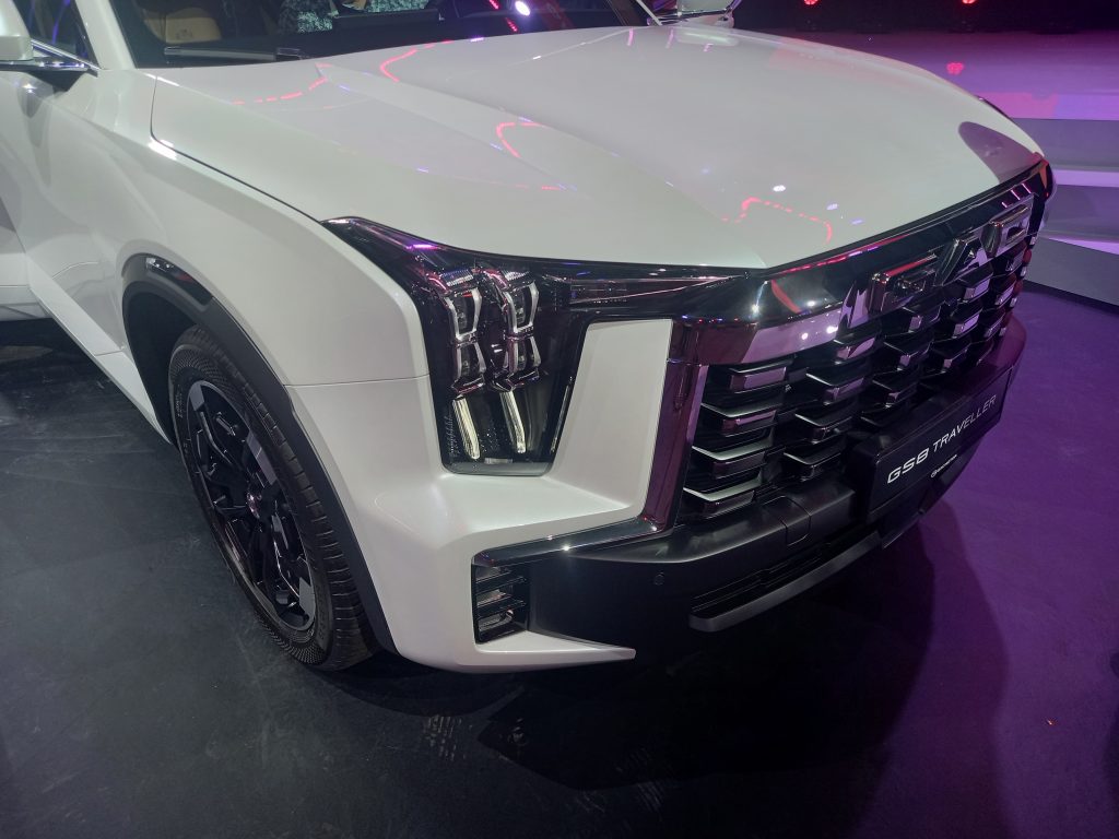В России подорожал GAC GS8 Traveller. Сколько он стоит теперь?