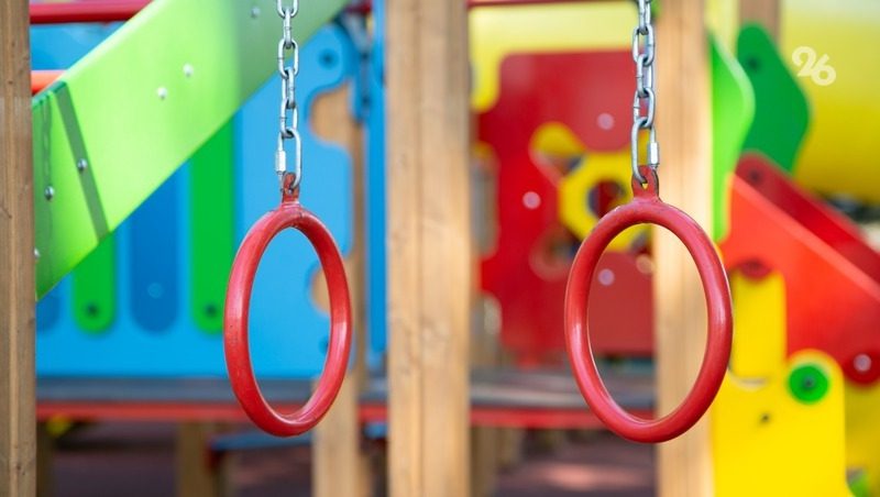 60 новых детских площадок построят в текущем году на Ставрополье