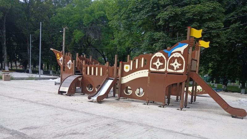 Благоустройство парка в станице Боргустанской вышло на финальный этап