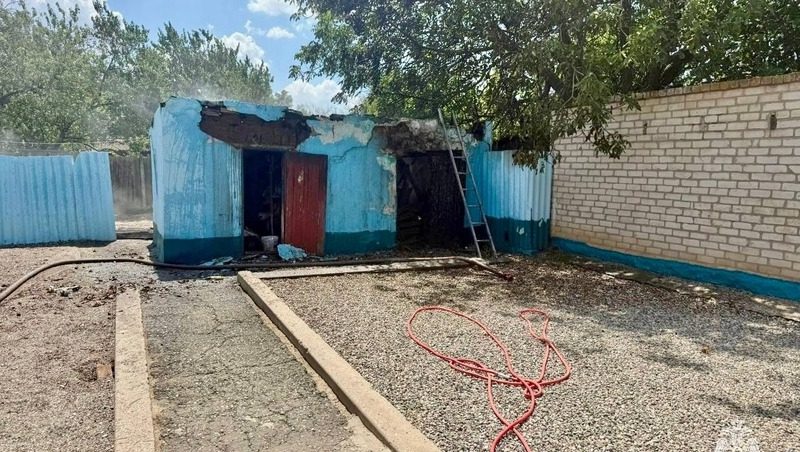 Детская шалость могла стать причиной пожара в хозпостройке в Благодарном