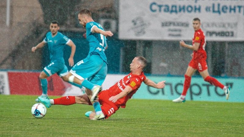 Футболисты «Машука-КМВ» в Пятигорске поделили очки с москвичами из «Велеса»