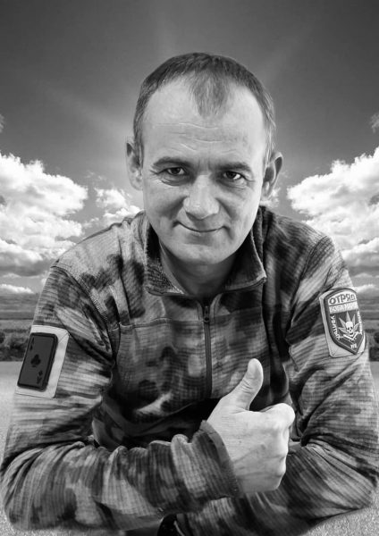 Глава Апанасенковского округа почтил память умершего героя СВО