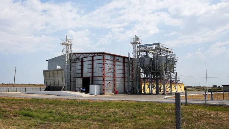 На Ставрополье открыли новый комбикормовый завод на птицефабрике