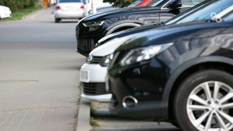 Первые штрафы за нарушение правил платной парковки выписали в Кисловодске
