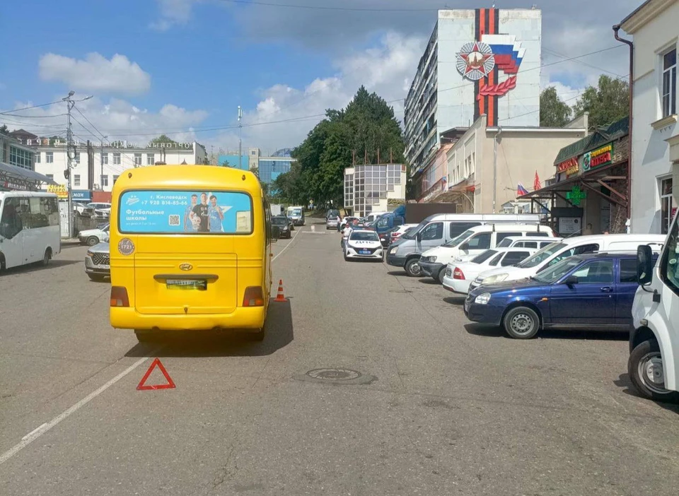Водитель маршрутки сбил пенсионерку в Кисловодске0