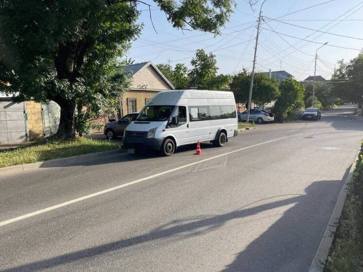 Водитель ставропольской маршрутки сбил пешехода
