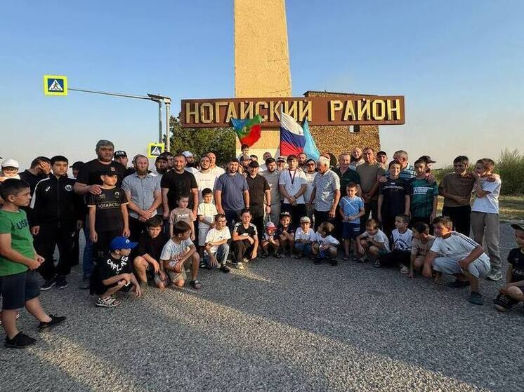 Вольника-победителя первенства Европы и его тренеров встретили в КЧР