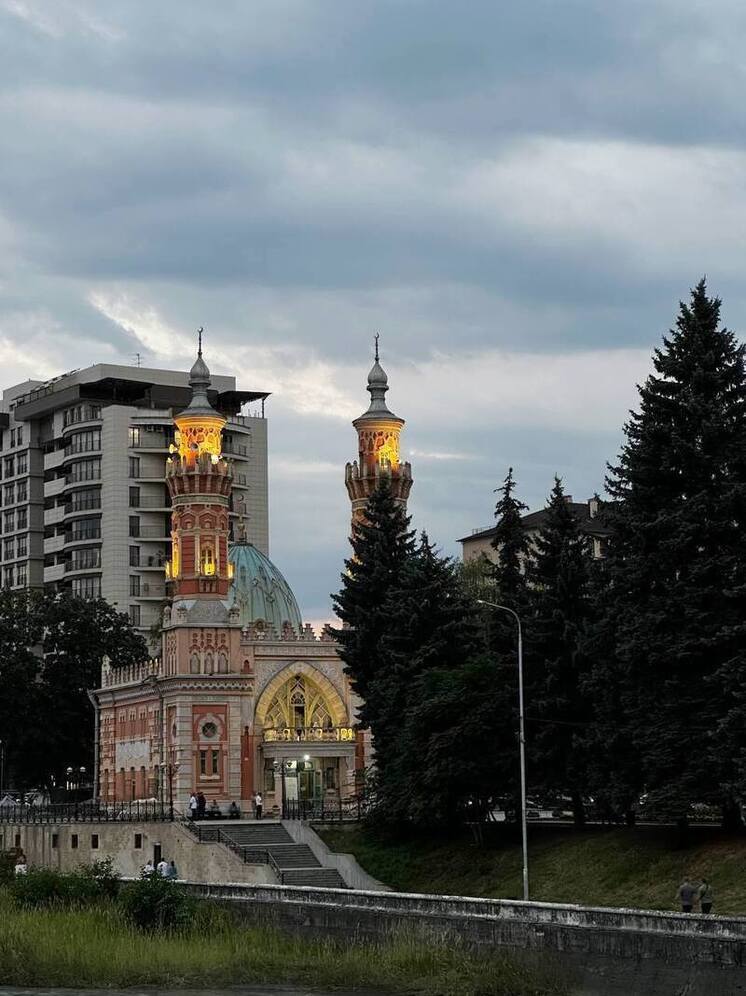 Жители Владикавказа вспоминают день трагического теракта у Центрального рынка