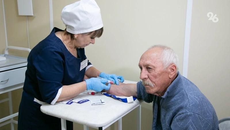 Более 2,4 тыс. выездов совершили мобильные бригады медиков на Ставрополье