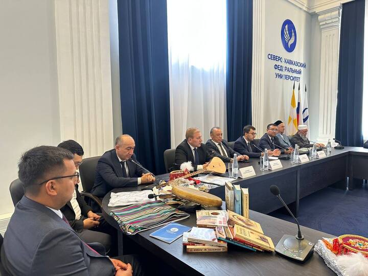 Делегация представителей Республики Узбекистан посетила СКФУ  Ставрополь (Кавказ)1