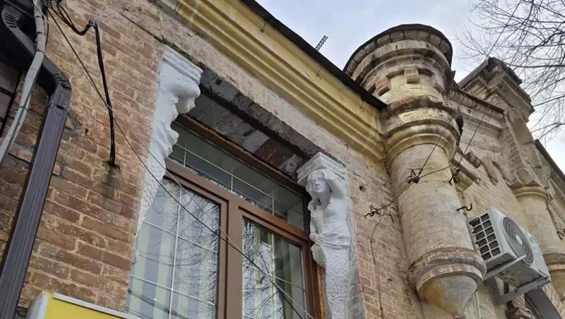 «Дом с русалками и атлетами» в Пятигорске внесли в реестр ОКН краевого значения
