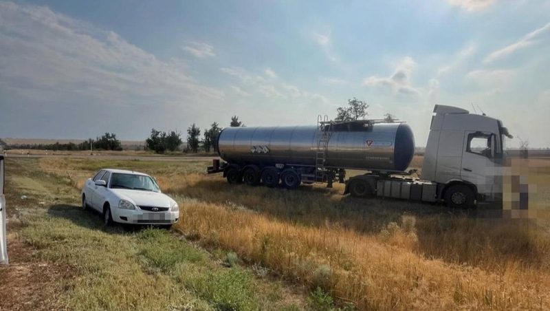 Два человека пострадали в аварии с грузовиком на Ставрополье