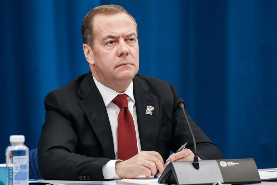 Медведев озвучил плохие новости для Германии и Франции: вот что он сказал0