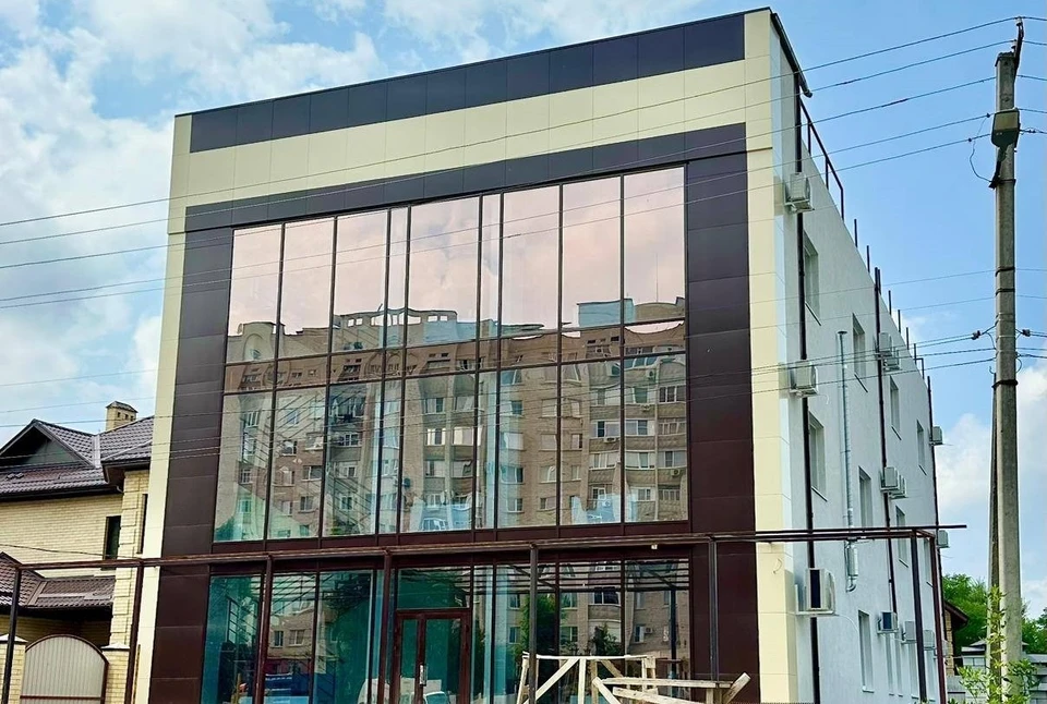 Незаконную трехэтажную постройку требуют снести в Невинномысске0