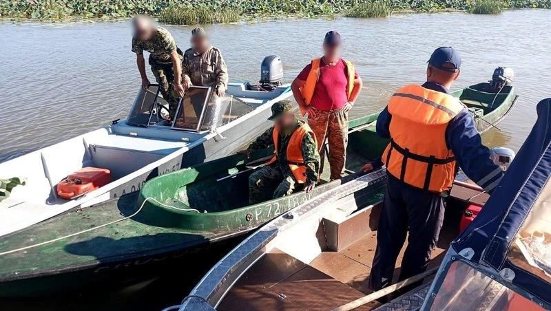 Потерявшегося в Астраханской области жителя Ставрополя нашли спасатели