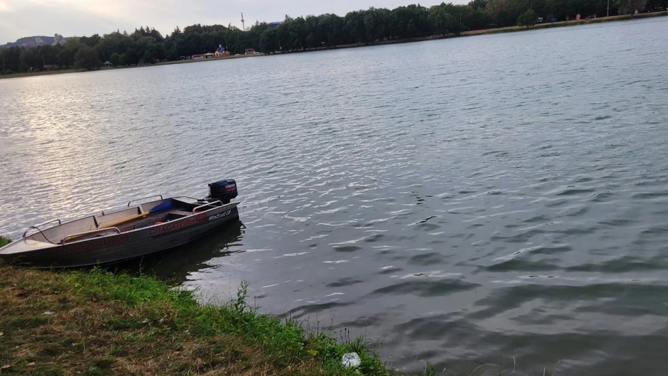 Тело 44-летней женщины обнаружили спасатели в городском озере Ессентуков0