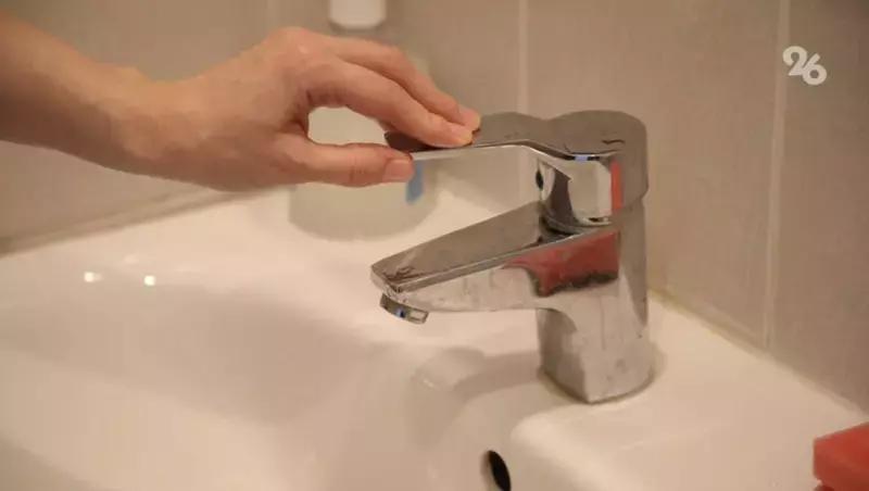 Часть жителей въездного района Кисловодска осталась без горячей воды из-за утечки